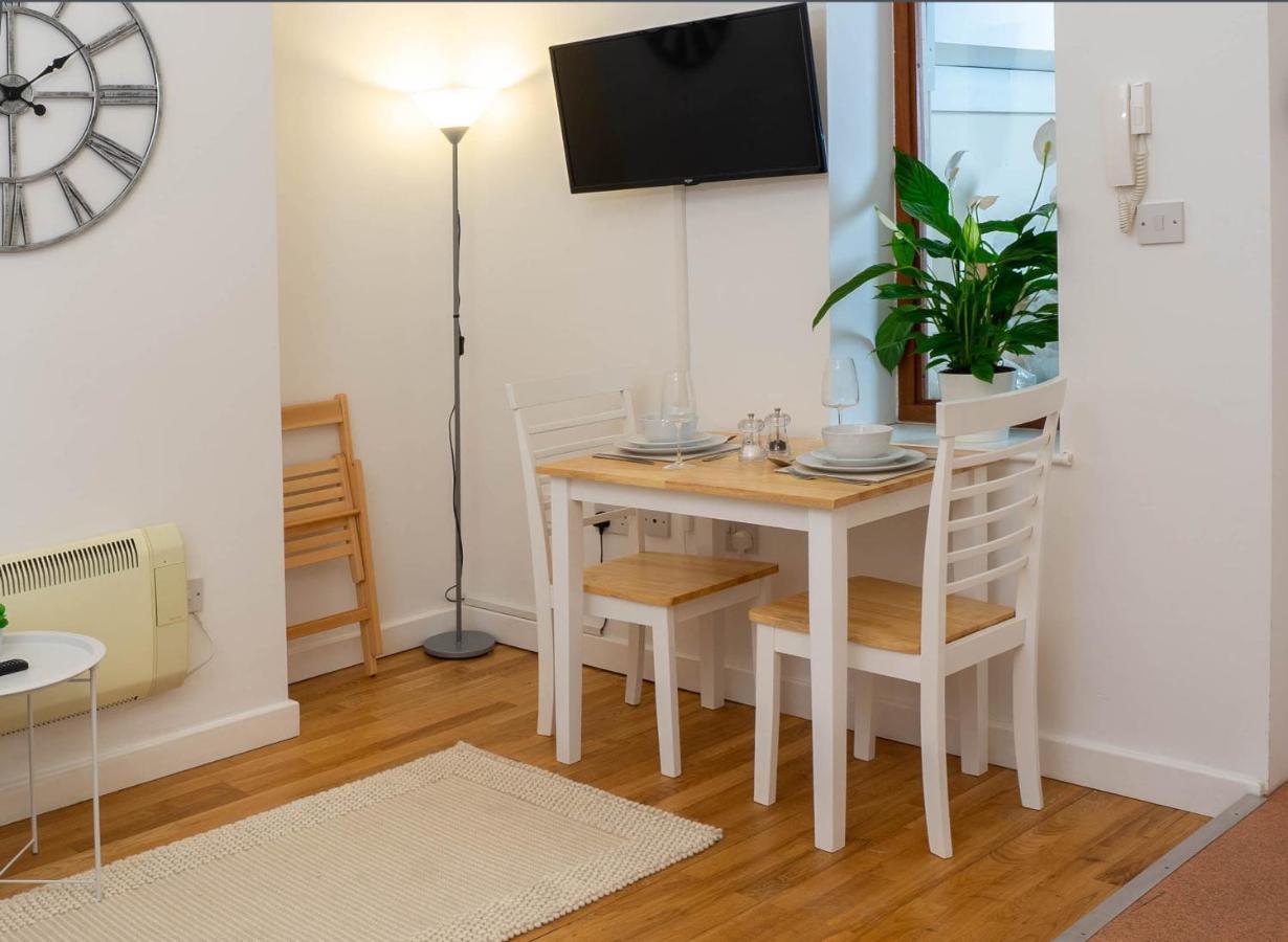 קאמברידג' Vibrant City Centre - King Bed, Entire Apartment מראה חיצוני תמונה